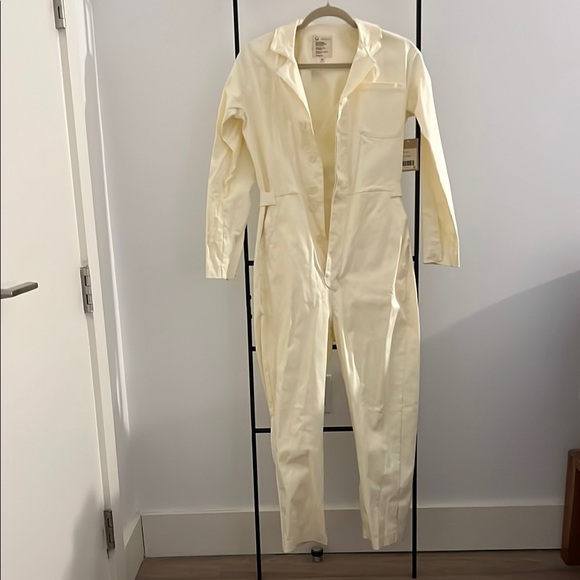 Happy Days Cream Women's Twill Jumpsuit NWT - Picture 1 of 3